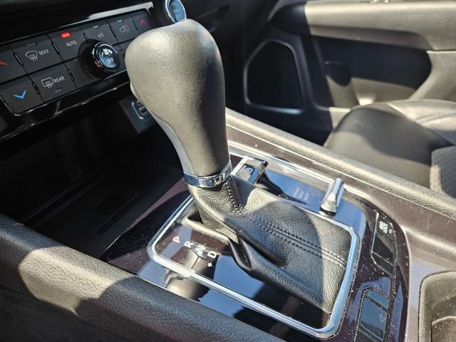 Used 2023 Jeep Compass Latitude w/ Convenience Group AWD/4WD image 24