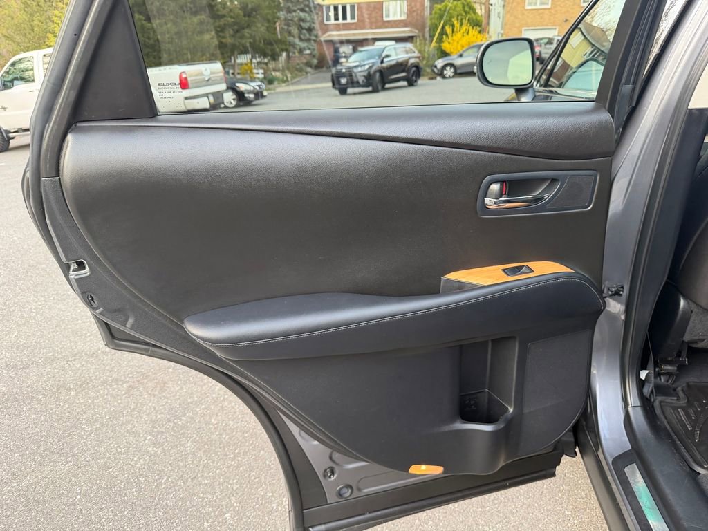 Used 2015 Lexus RX 450h AWD image 24