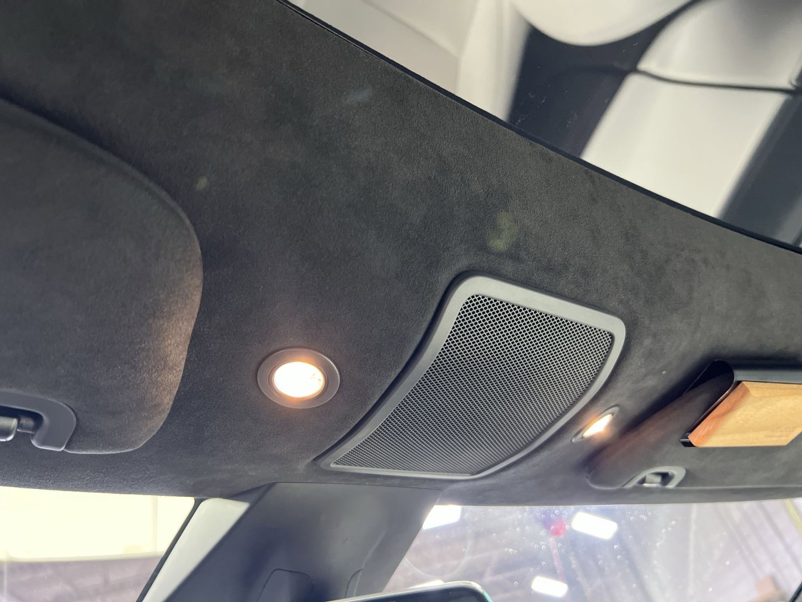 Used 2017 Tesla Model S 90D image 32