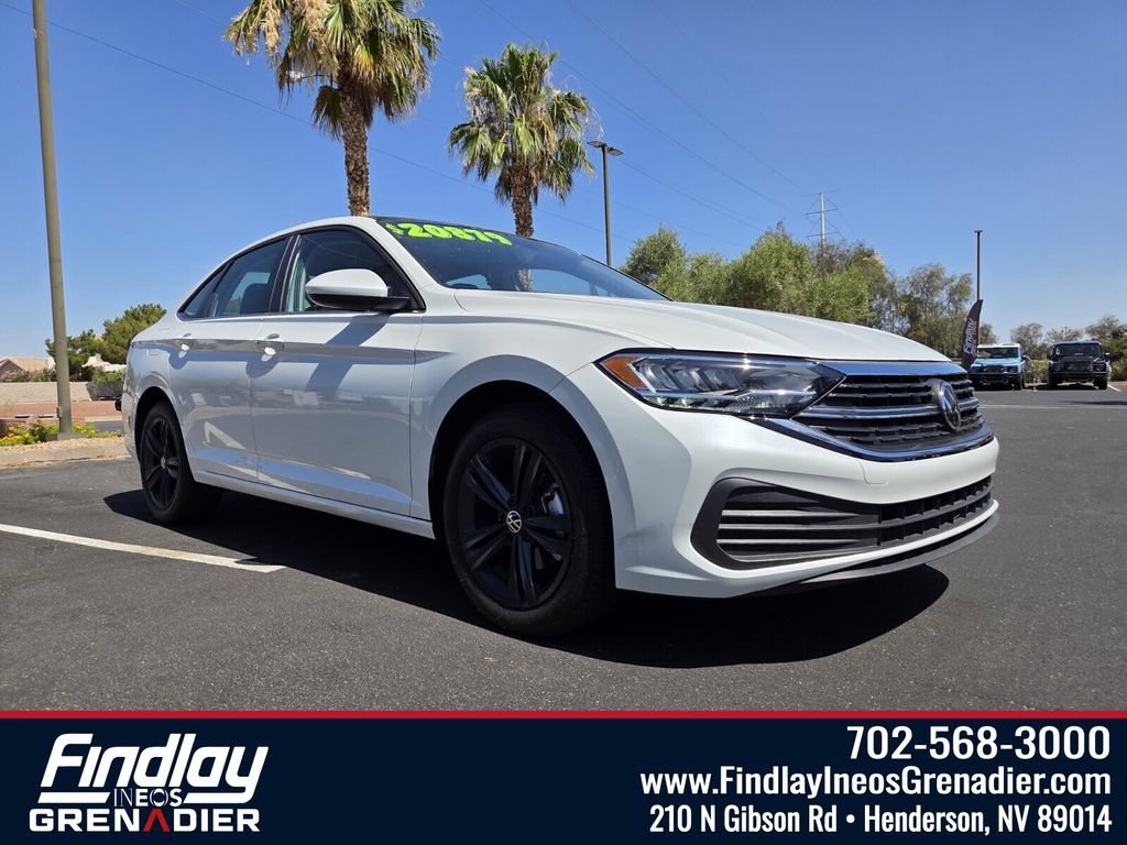 Used 2024 Volkswagen Jetta SE w/ Panoramic Sunroof Package