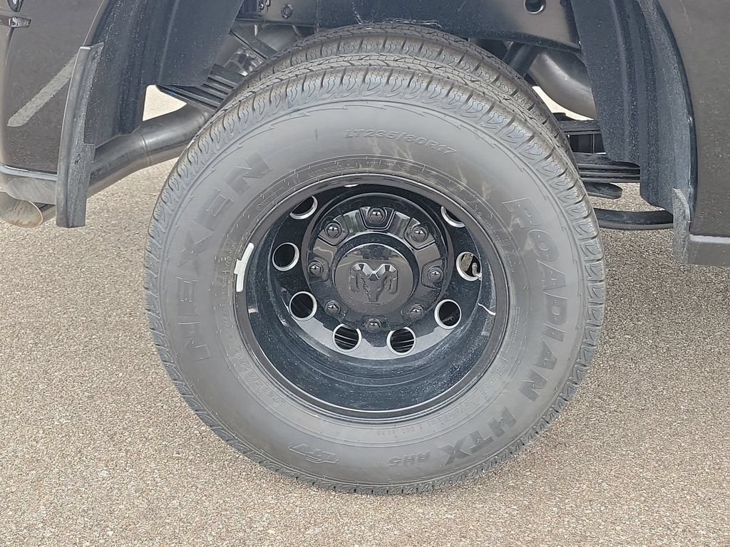 New 2026 RAM 3500 Big Horn AWD/4WD image 5