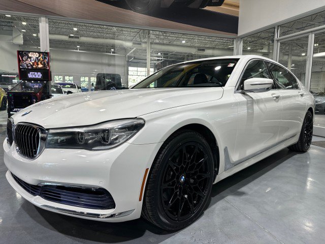Used 2017 BMW 740i xDrive AWD/4WD image 14
