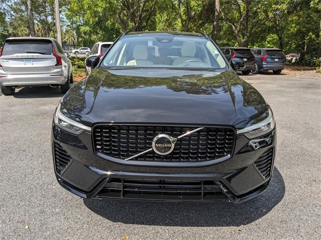 New 2025 Volvo XC60 T8 Plus w/ Climate Package image 9