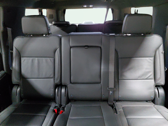 Certified 2025 Chevrolet Suburban Z71 AWD/4WD image 43