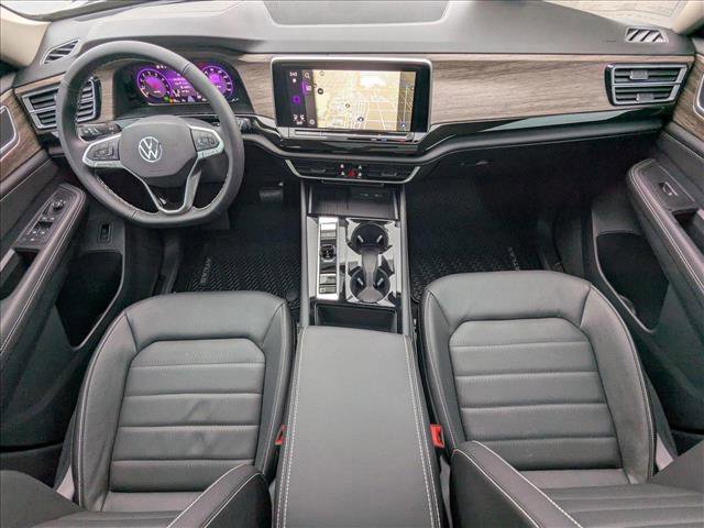 New 2025 Volkswagen Atlas SEL image 16