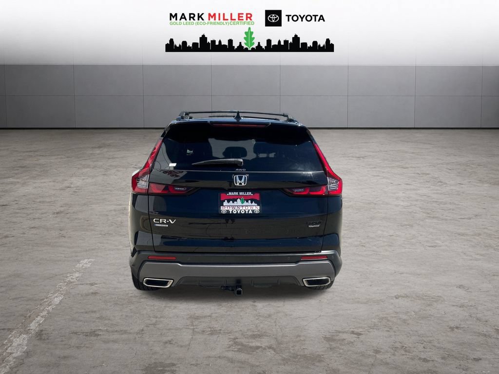 Used 2023 Honda CR-V Sport Touring image 3