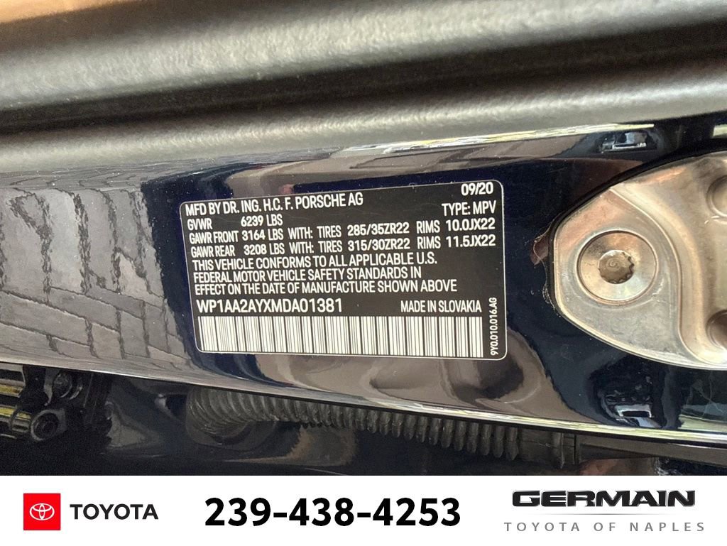 Used 2021 Porsche Cayenne AWD/4WD image 24
