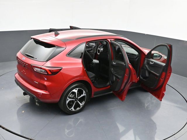 Used 2024 Ford Escape ST-Line Elite w/ Premium Technology Package image 44