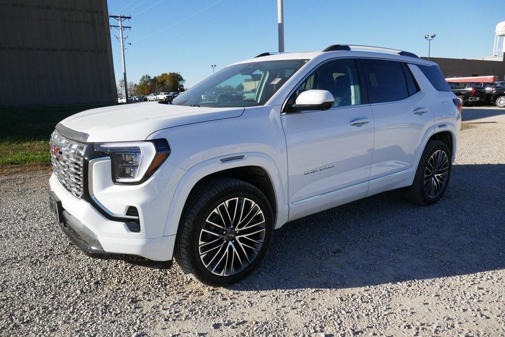 New 2026 GMC Terrain Denali image 7