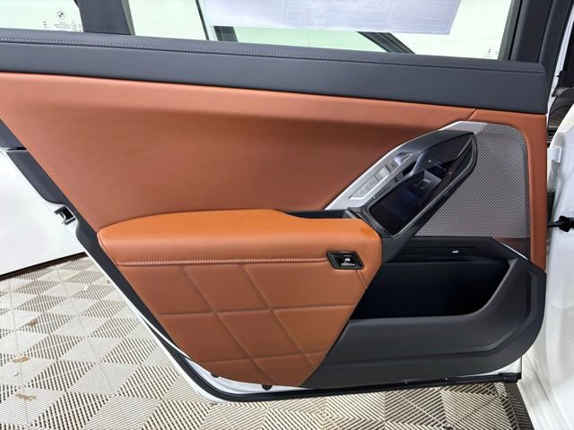 New 2026 BMW i7 xDrive60 image 15