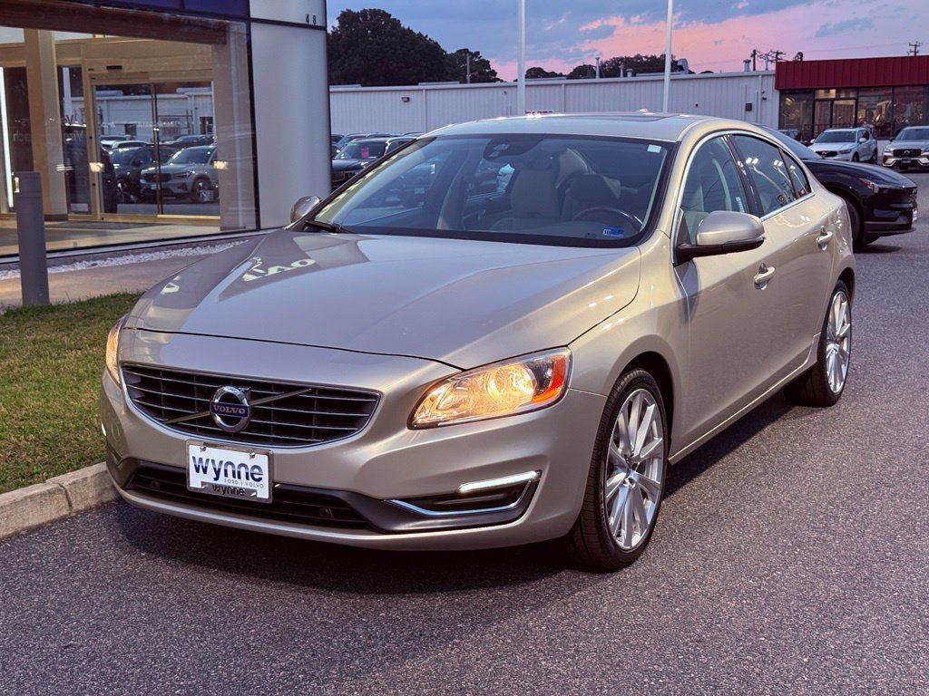 Used 2018 Volvo S60 T5 Inscription FWD image 6