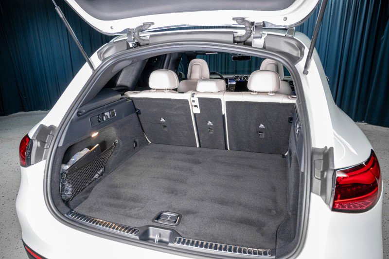 Certified 2026 Mercedes-Benz GLC 300 4MATIC image 7