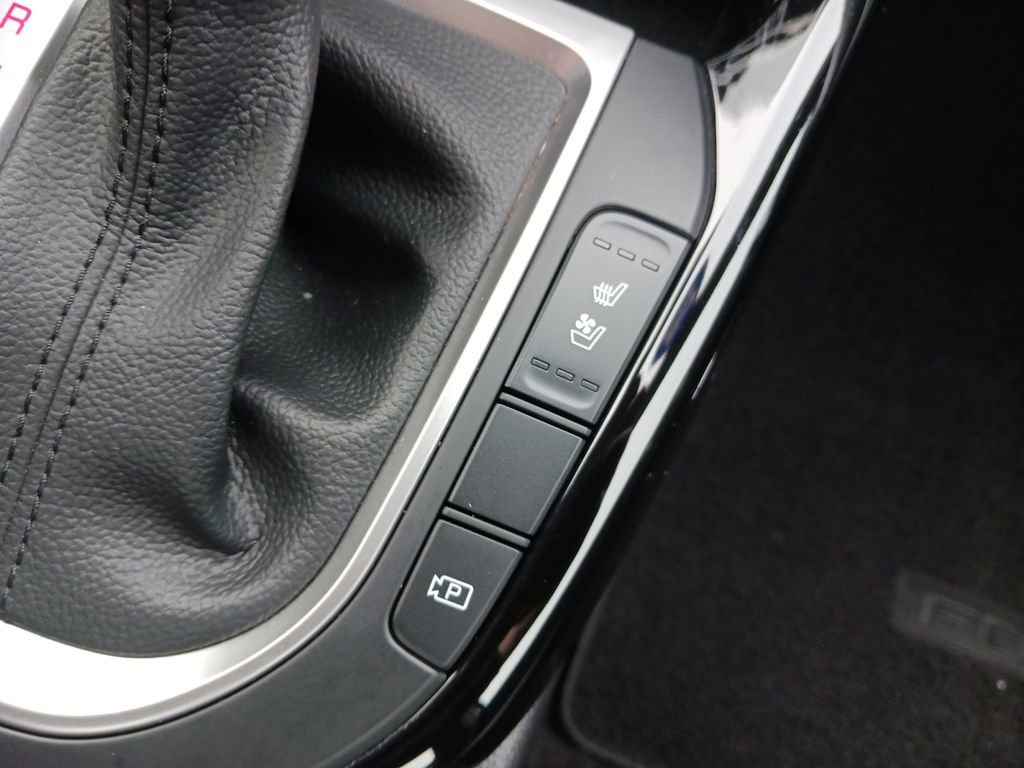 Used 2023 Kia Forte GT-Line w/ GT-Line Premium Package image 26