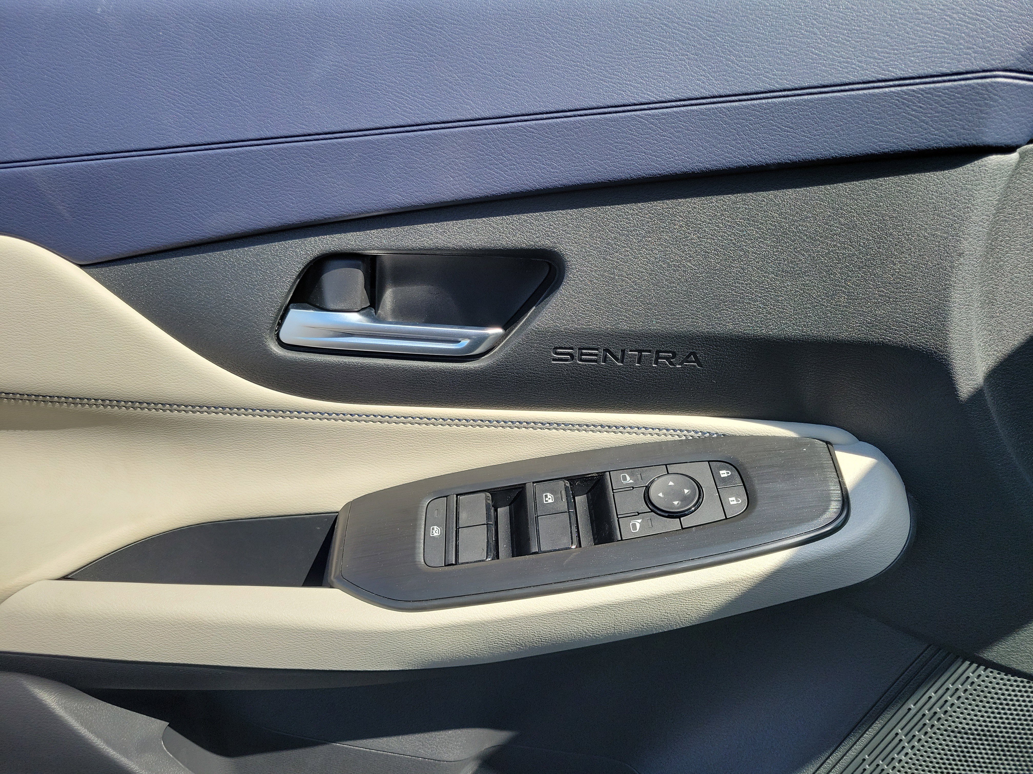 New 2026 Nissan Sentra SL w/ Floor Mat Package FWD image 17