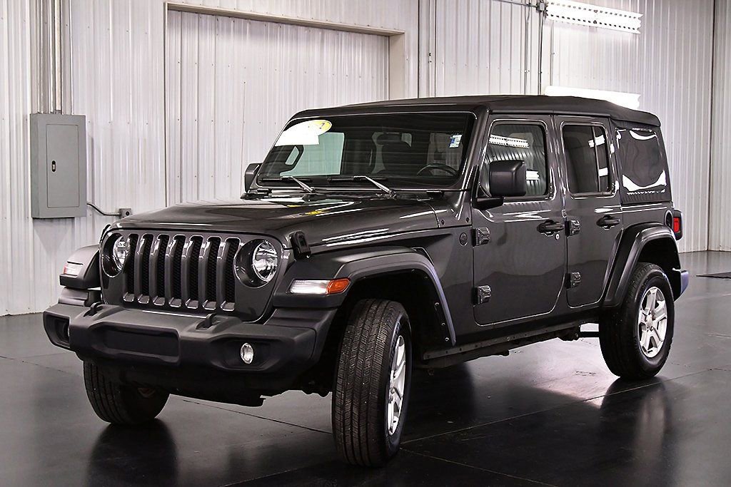 Used 2023 Jeep Wrangler Unlimited Sport AWD/4WD image 3