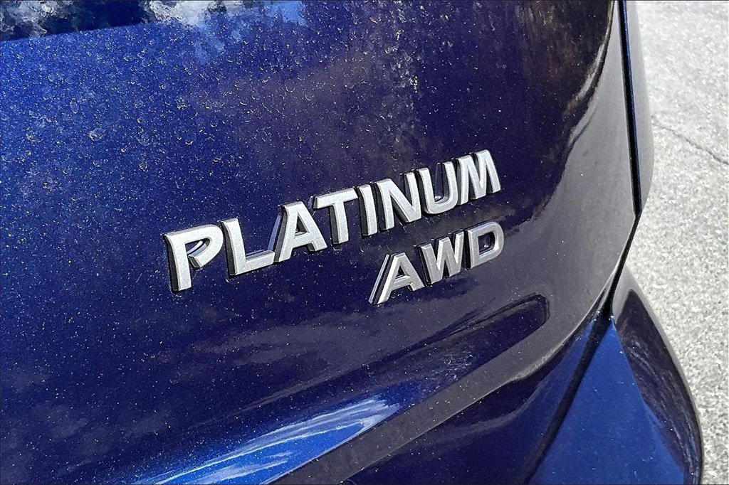 New 2026 Nissan Rogue Platinum image 8