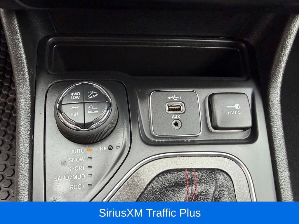 Used 2021 Jeep Cherokee Trailhawk w/ Sun, Sound & Nav Group AWD/4WD image 27