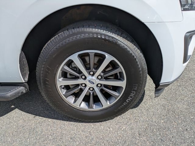 Used 2020 Ford Expedition XLT image 11