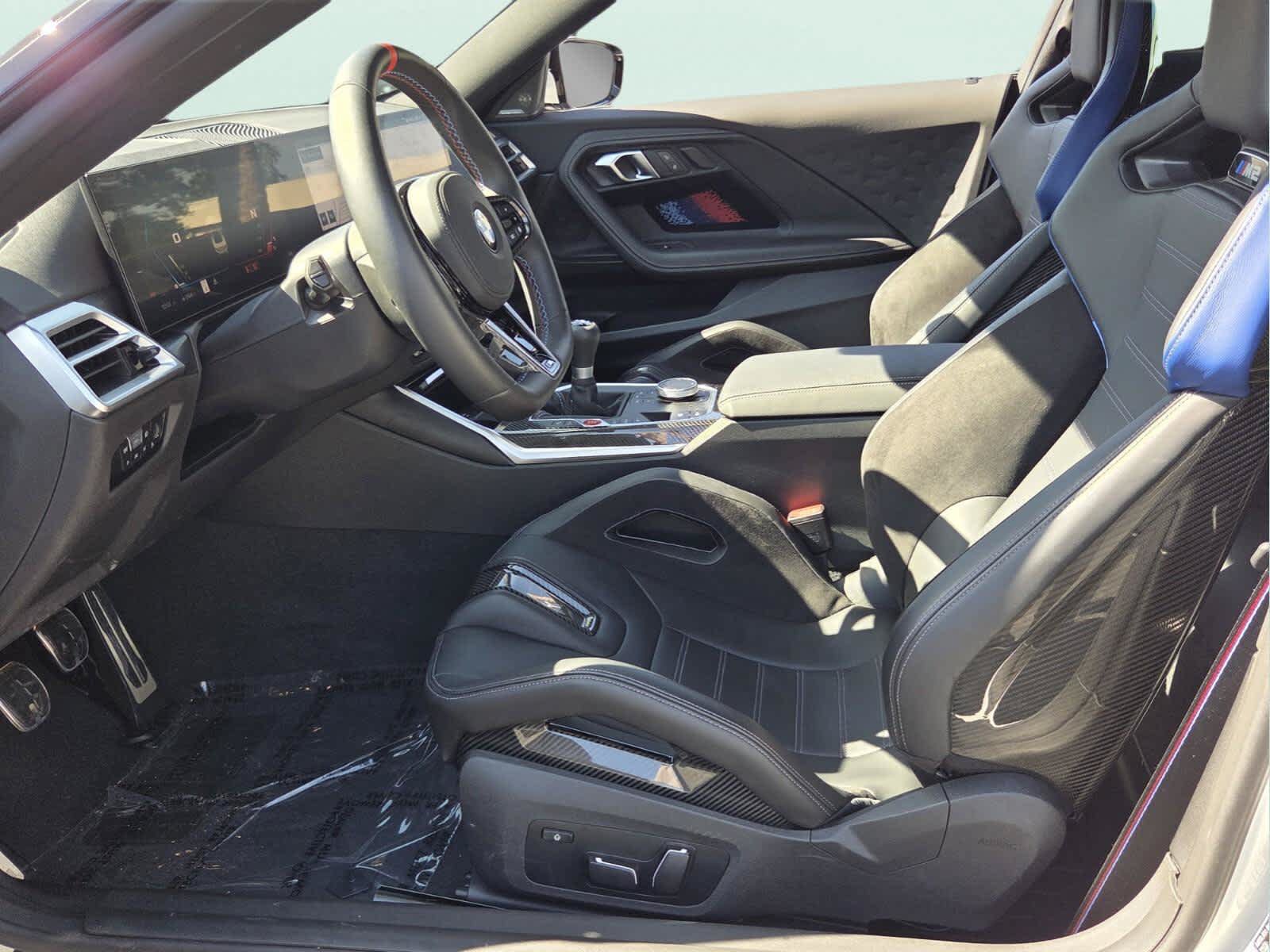 Used 2025 BMW M2 RWD image 9