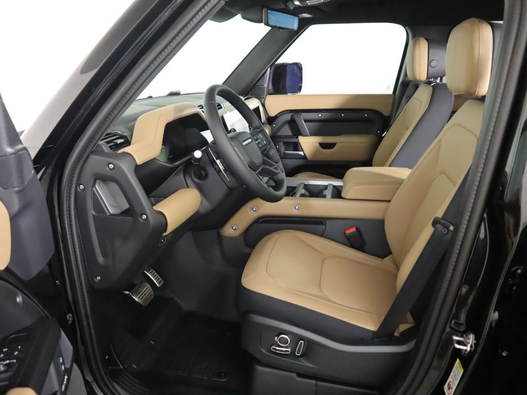 New 2025 Land Rover Defender 130 V8 image 21