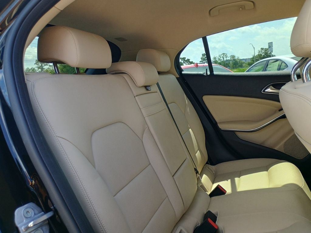 Used 2019 Mercedes-Benz GLA 250 image 18