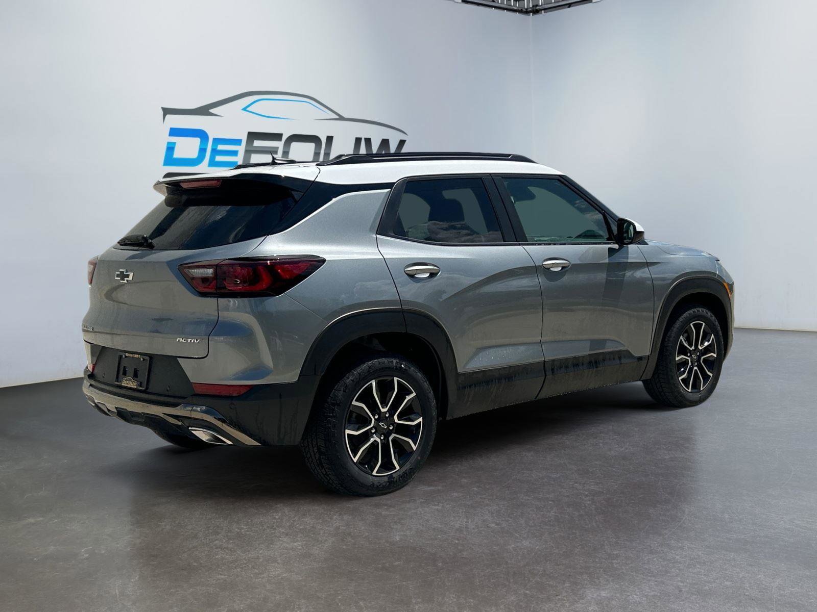 Used 2026 Chevrolet TrailBlazer ACTIV w/ Convenience Package image 3