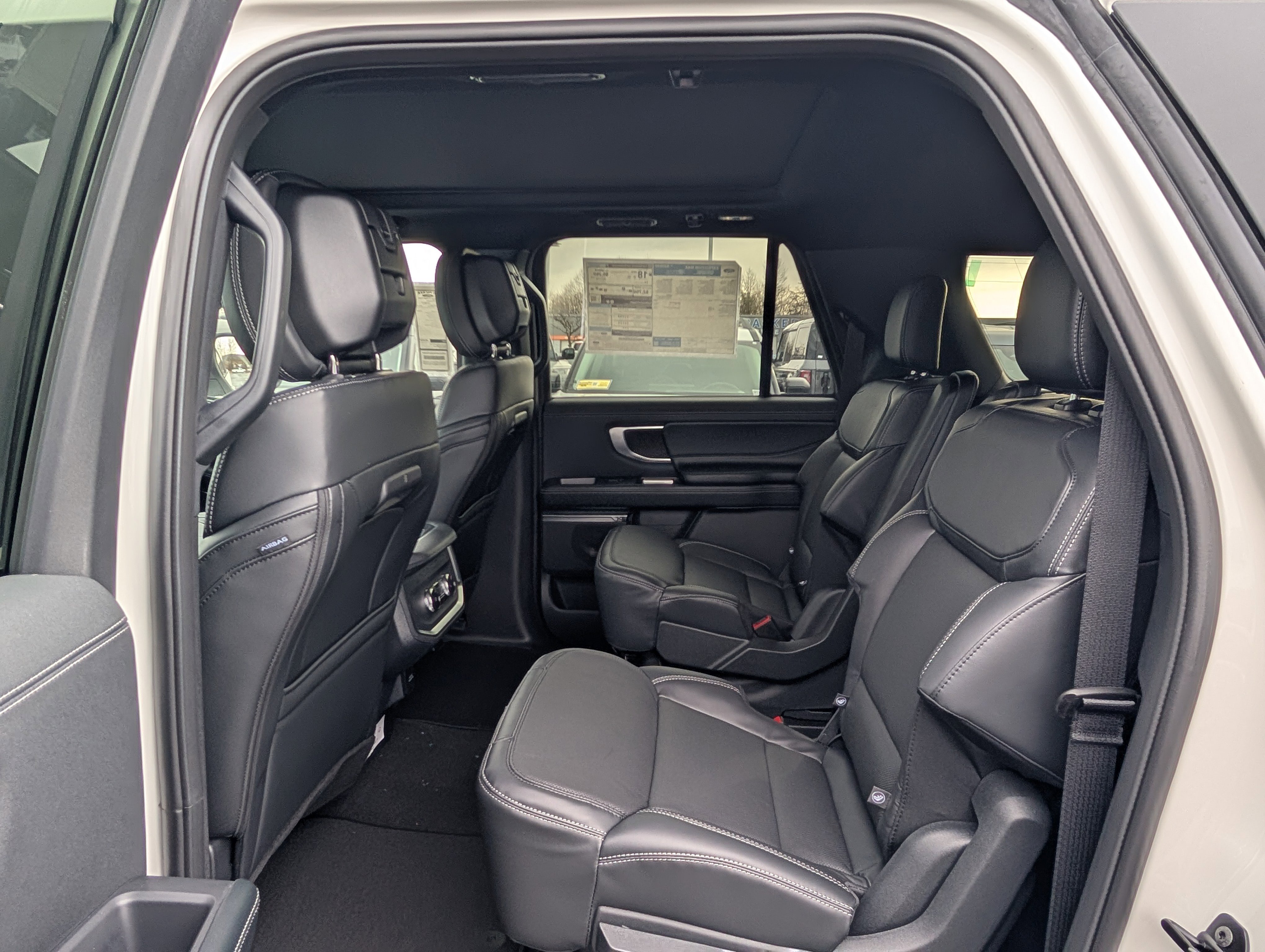 New 2026 Ford Expedition Max Platinum w/ Stealth Appearance Package image 11