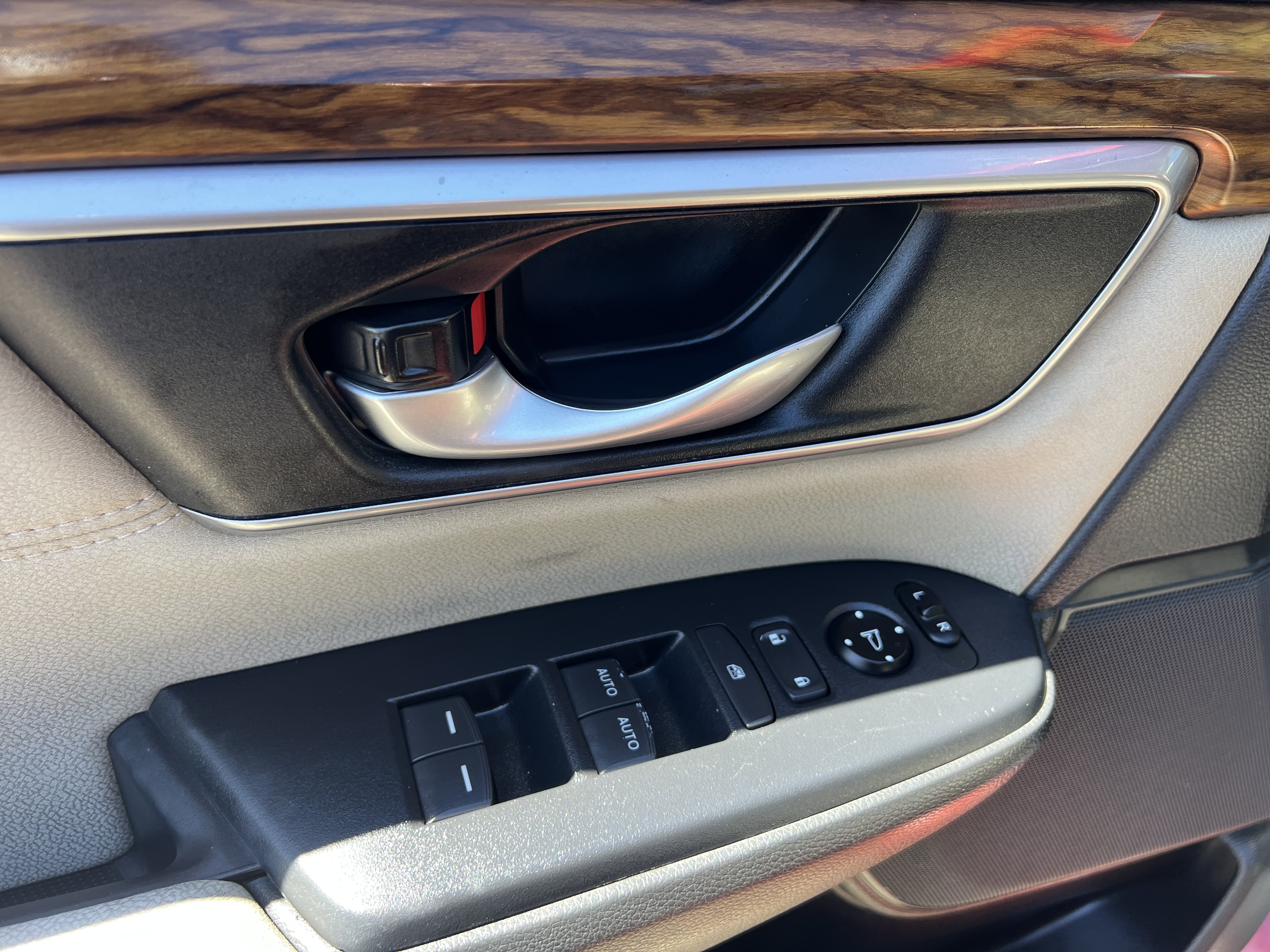 Used 2019 Honda CR-V EX image 11