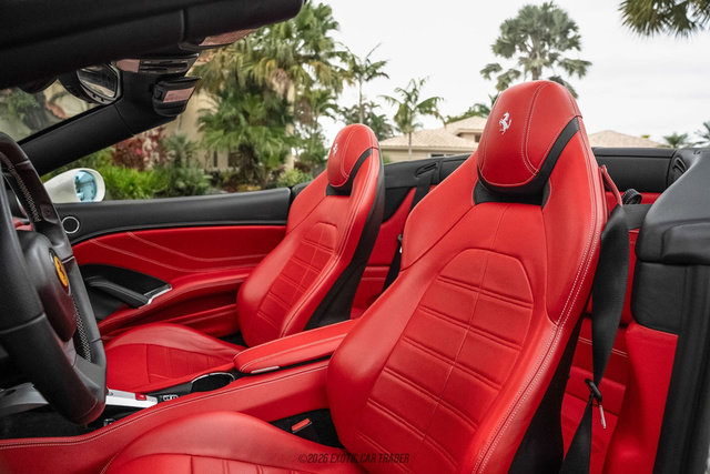 Used 2016 Ferrari California T image 40