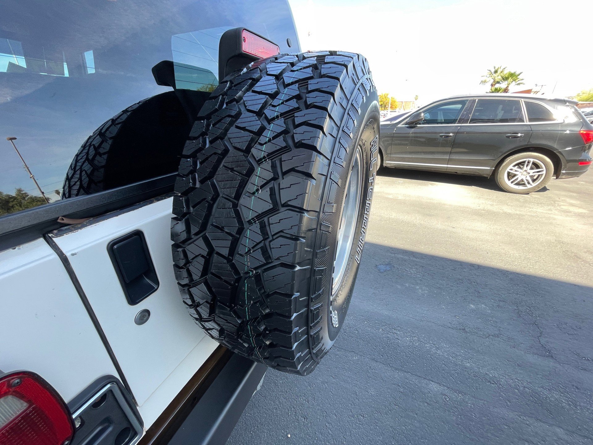 Used 2004 Jeep Wrangler X w/ Wheel Plus Group AWD/4WD image 21