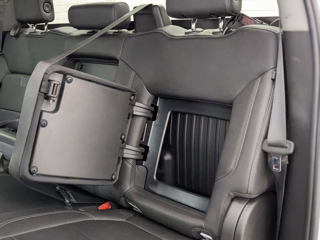 Used 2022 Chevrolet Silverado 2500 LTZ image 11