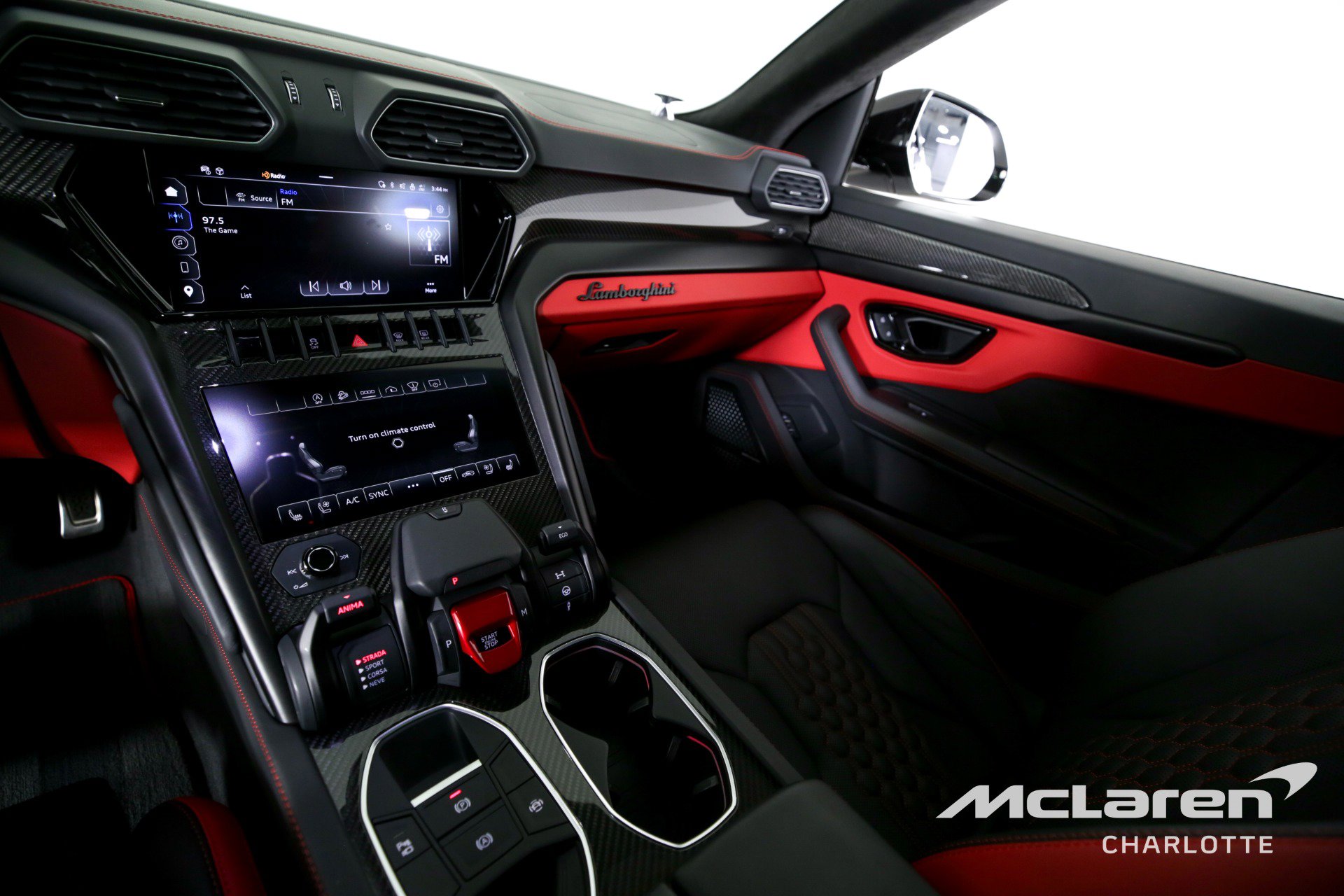 Used 2023 Lamborghini Urus S image 14