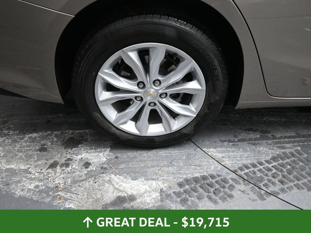 Used 2025 Chevrolet Malibu LT image 19
