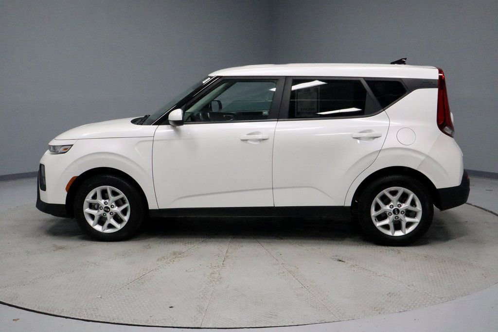 Used 2021 Kia Soul S image 7
