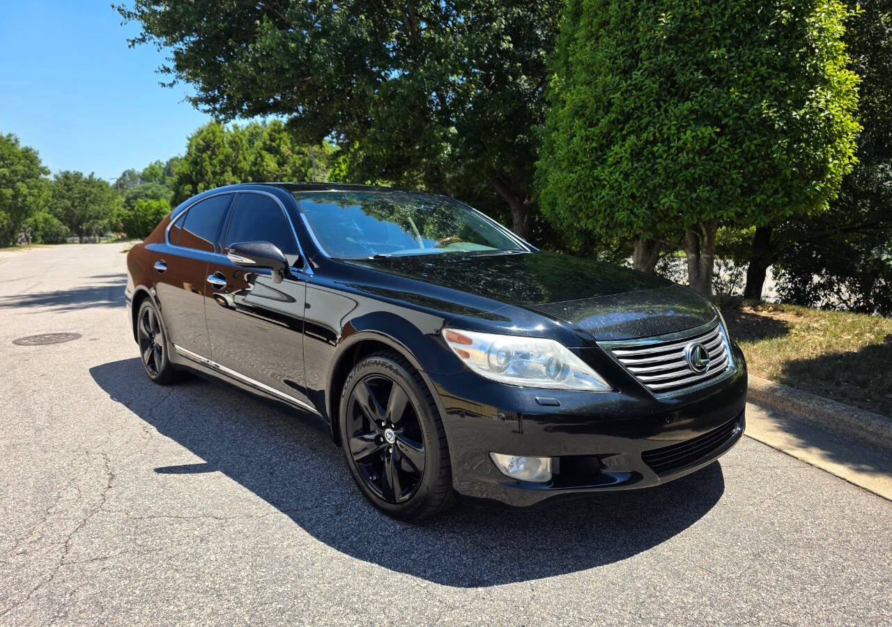 Used 2010 Lexus LS 460 RWD image 7
