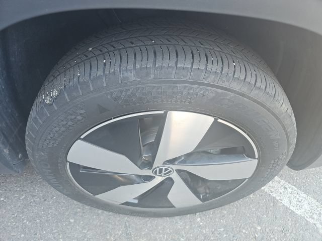 Used 2024 Volkswagen Taos S AWD/4WD image 17