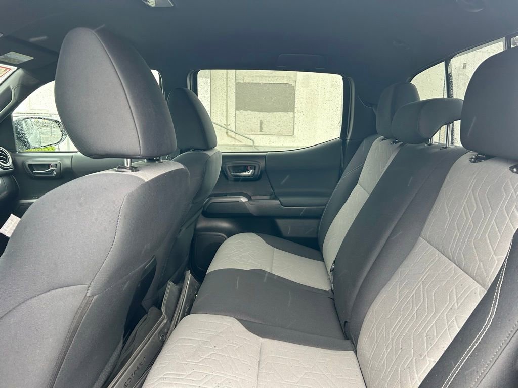 Certified 2023 Toyota Tacoma TRD Off-Road AWD/4WD image 12