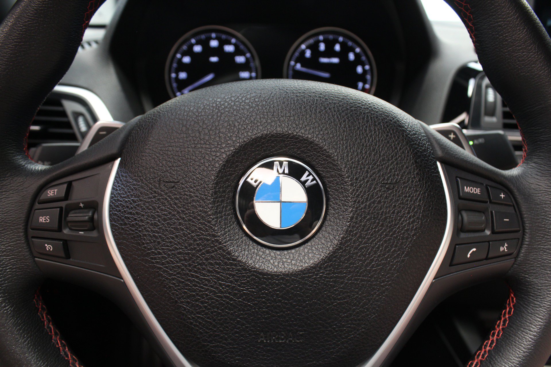 Used 2018 BMW 230i Convertible RWD image 48