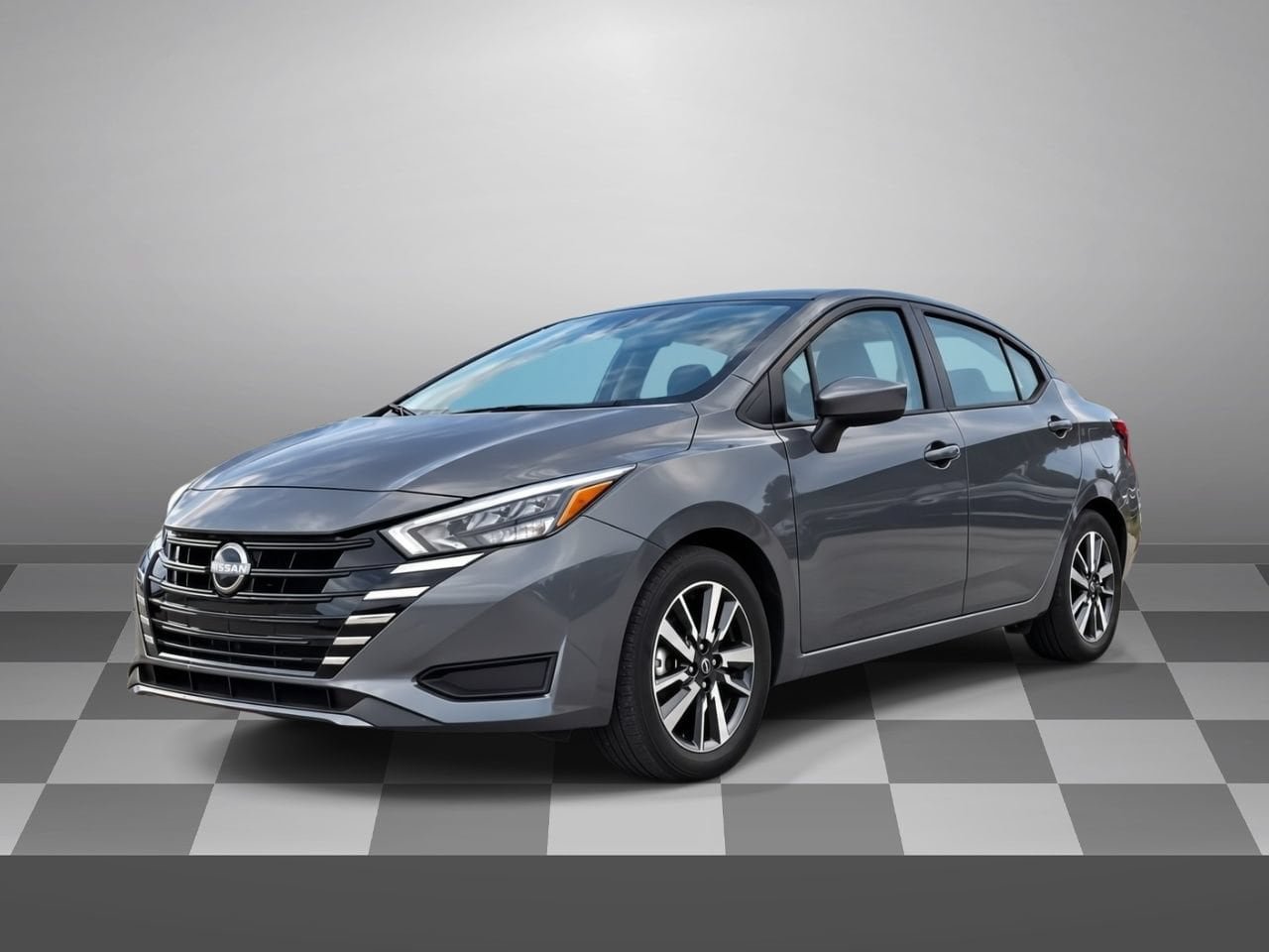 Used 2025 Nissan Versa SV FWD image 3