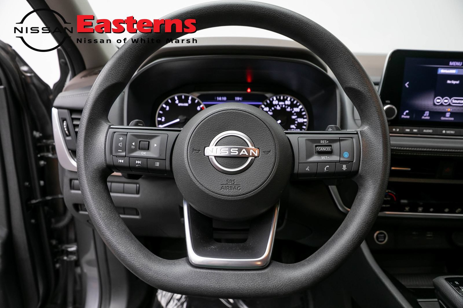 Used 2023 Nissan Rogue SV AWD/4WD image 10