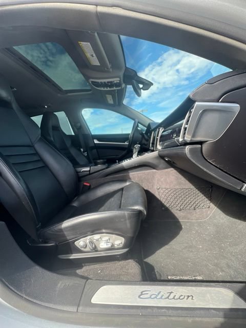 Used 2016 Porsche Panamera Edition RWD image 38