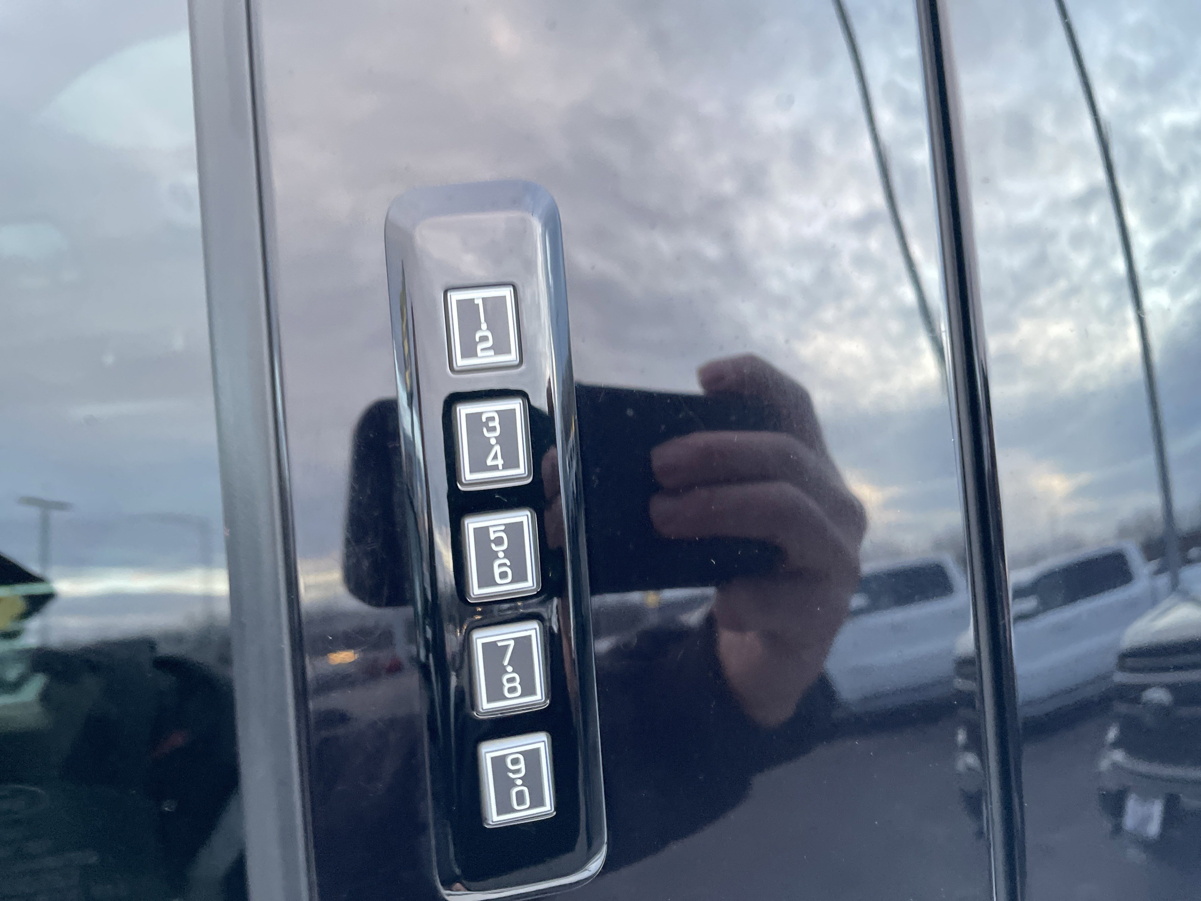 Certified 2020 Ford F150 Platinum w/ Equipment Group 701A Luxury image 16