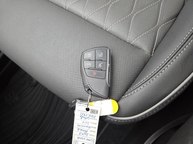 Used 2023 Buick Envision Avenir image 39