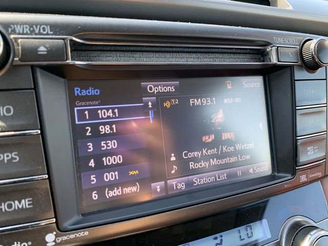 Used 2015 Toyota RAV4 Limited image 24