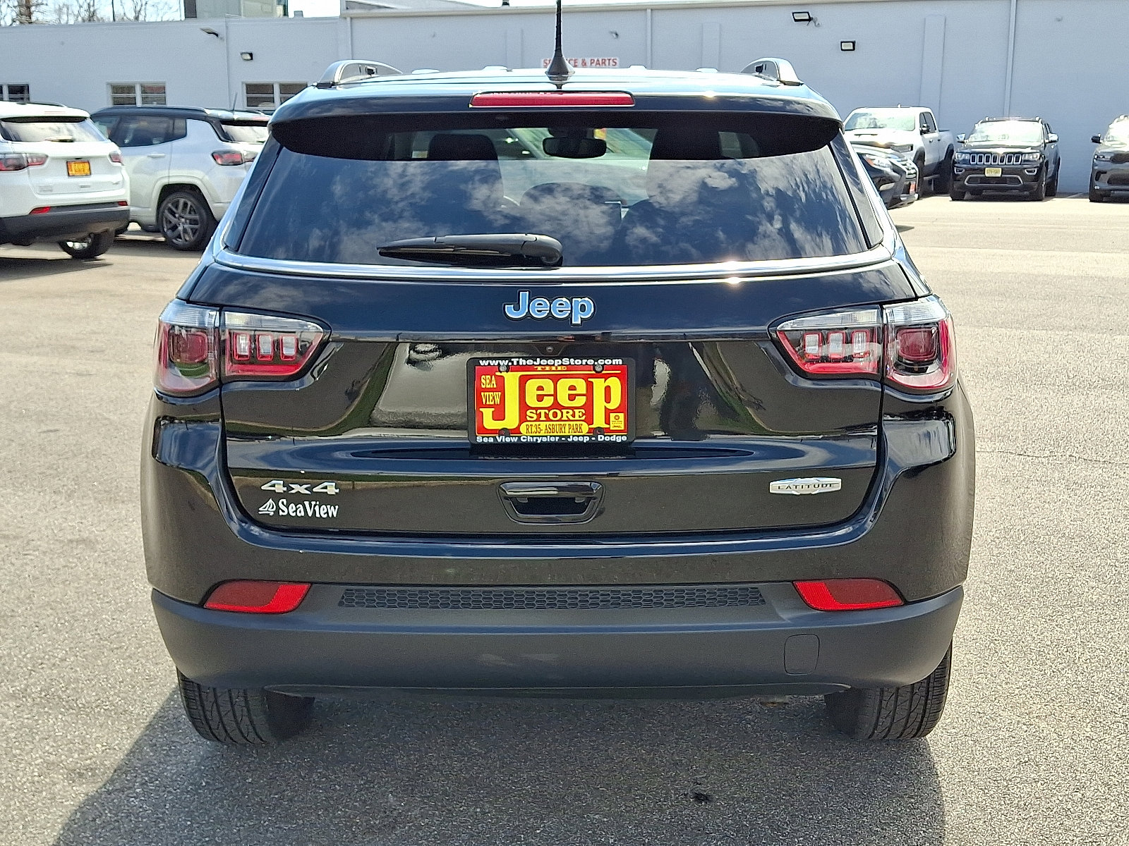 Certified 2022 Jeep Compass Latitude w/ Convenience Group AWD/4WD image 5