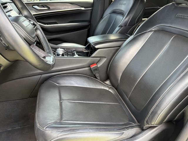 Used 2022 Jeep Grand Cherokee Overland AWD/4WD image 20