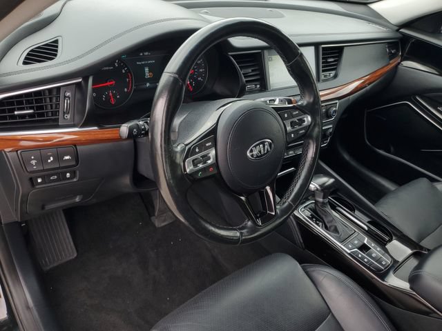 Used 2017 Kia Cadenza Technology FWD image 16