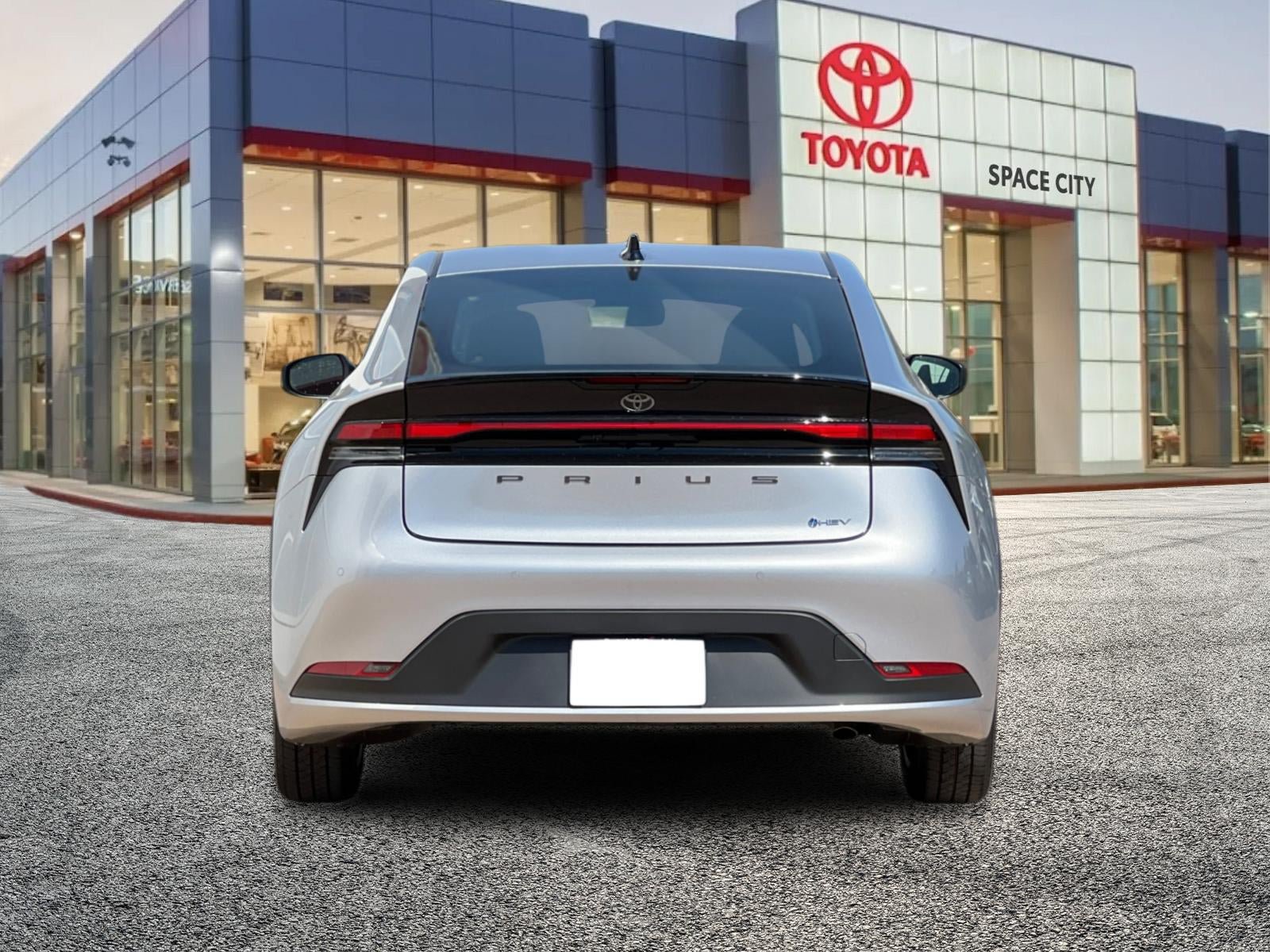 New 2026 Toyota Prius LE FWD image 5