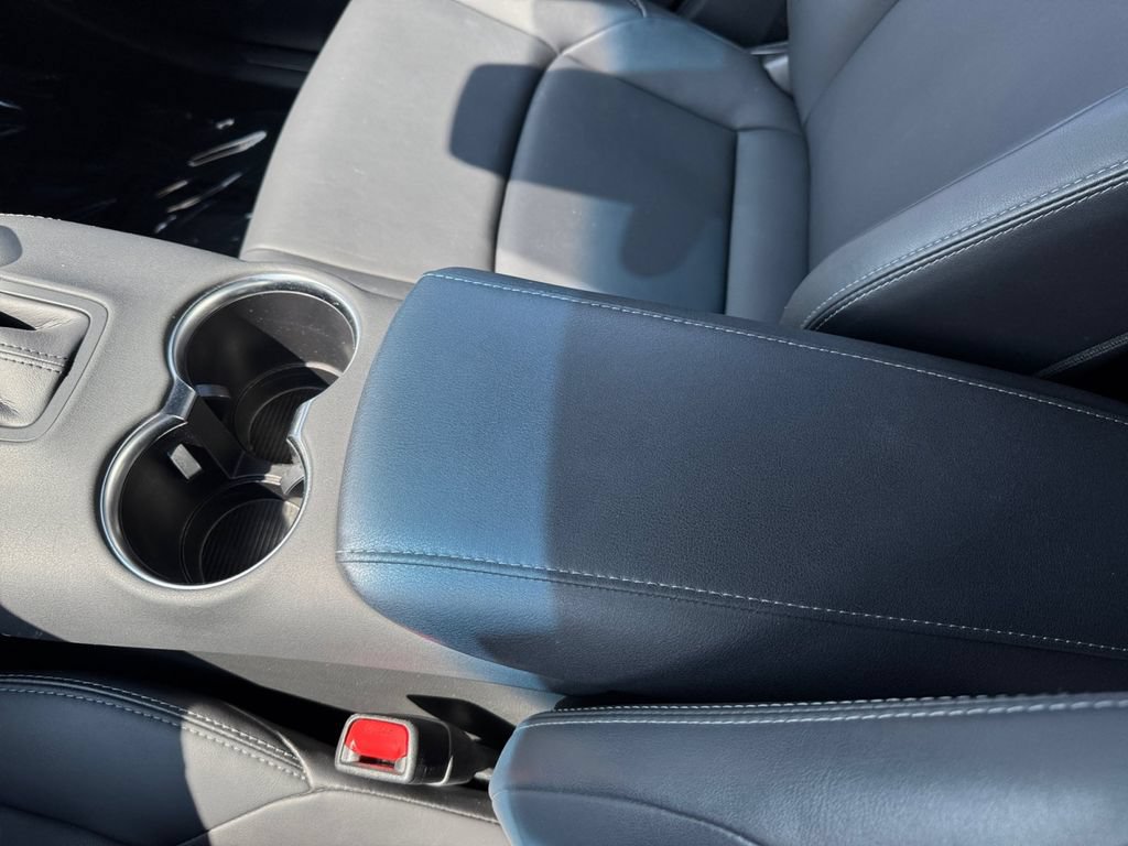 Certified 2024 Toyota Venza XLE AWD/4WD image 27