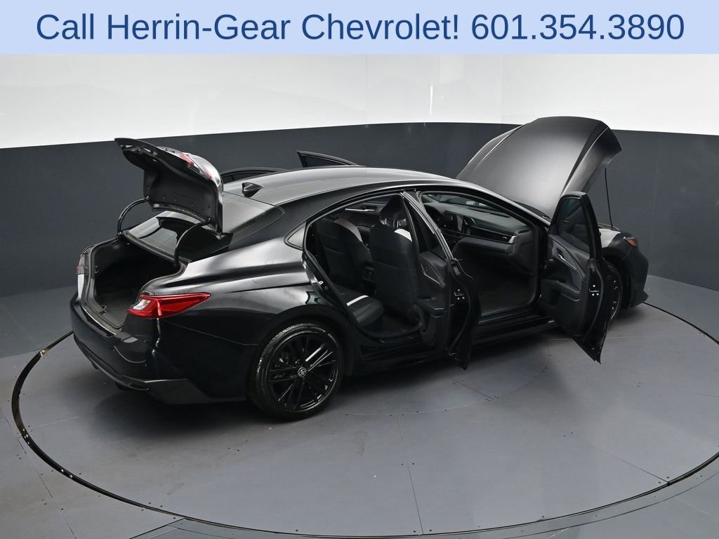 Used 2025 Toyota Camry SE image 50